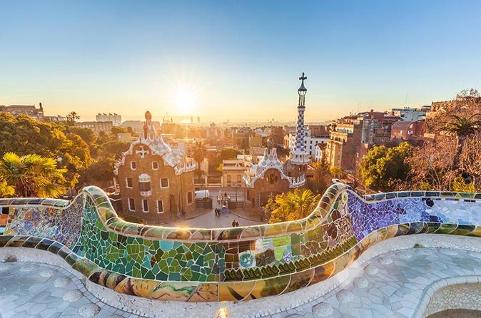 Park Güell Official Guided Tour - Official Tour 11:00 - English