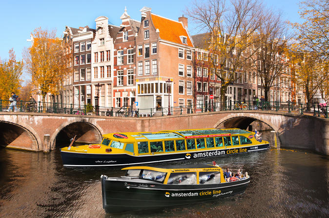 Amsterdam: 1,5 hour Boat Cruise