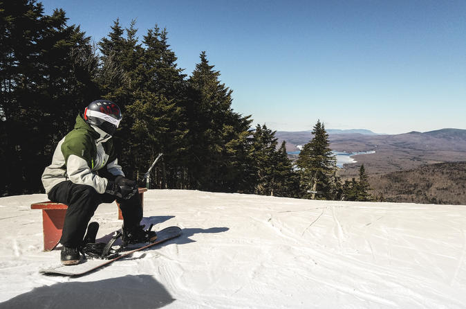 Connecticut Ski Bus to Mount Snow