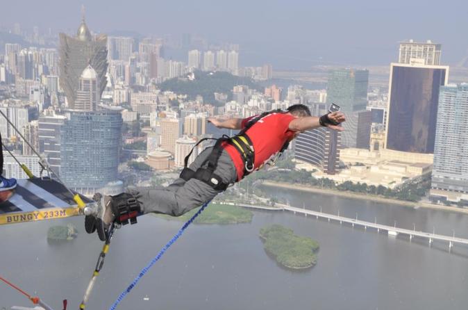 Macau Tower прыжок банджи джампинг