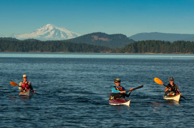 Kayak Tour of Gulf Islands