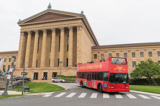 Doppeldeckerbus Hop-On Hop-Off Sightseeing-Tour durch Philadelphia