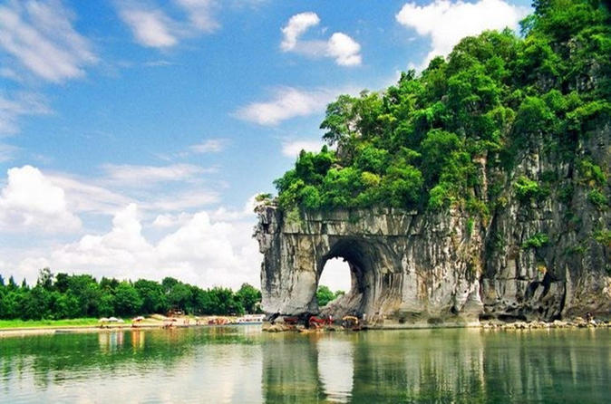 Full Day Guilin City Tour With Elephant Trunk Hill In China Asia - 