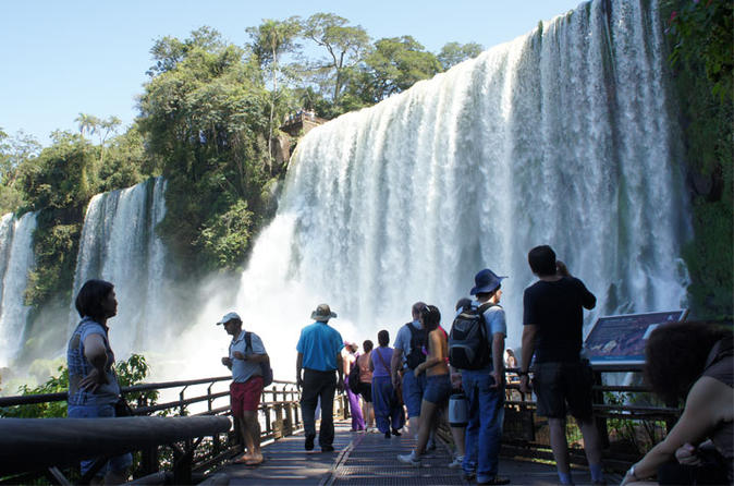 Tour zu der argentinischen Seite der Iguazú-Wasserfälle