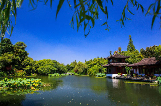 Private Hangzhou Day Trip by Bullet Train with Impression of West Lake Show