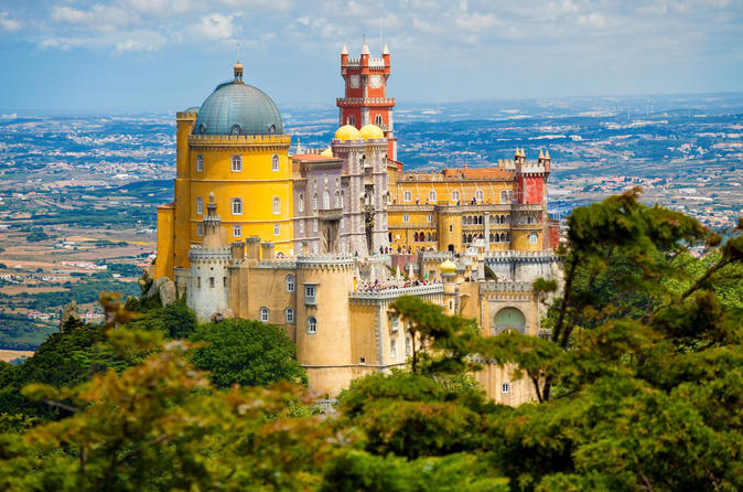 Excursão particular por Sintra partindo de Lisboa com visita à adega e degustação de vinhos