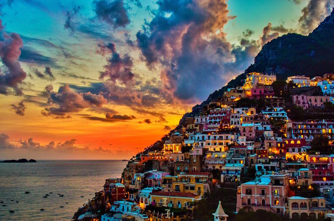 Promenade in Positano: Evening Small Group Tour from Sorrento