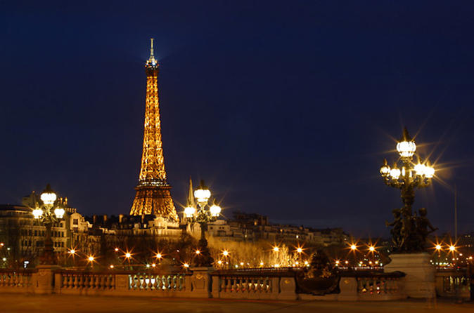 Paris By Night Sightseeing Tour 2021